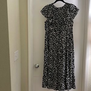 NWOT Old Navy Floral Midi Dress
